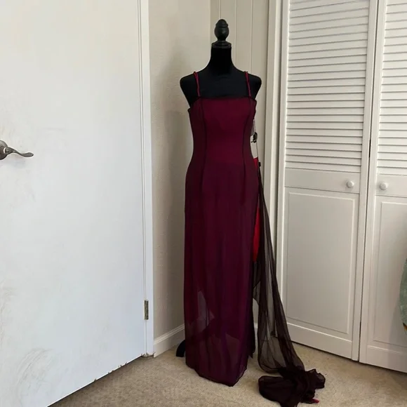 Tahari | Dresses | Tahari Formal Silk Chiffon Dress And Matching Scarf | Poshmark Tahari | Dresses | Tahari Formal Silk Chiffon Dress And Matching Scarf | Poshmark